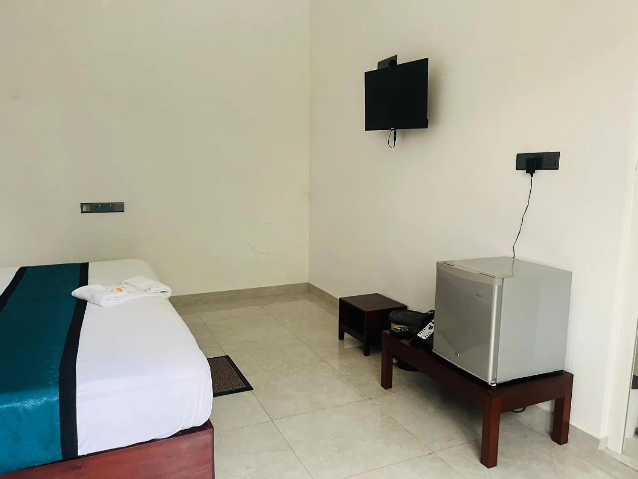 Hotel Green Fall Kandyan Ambatenna