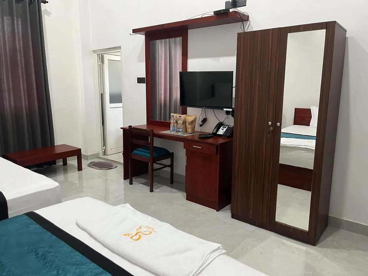 Hotel Green Fall Kandyan Ambatenna