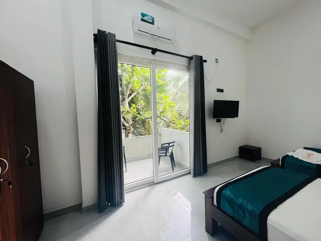 Hotel Green Fall Kandyan Ambatenna
